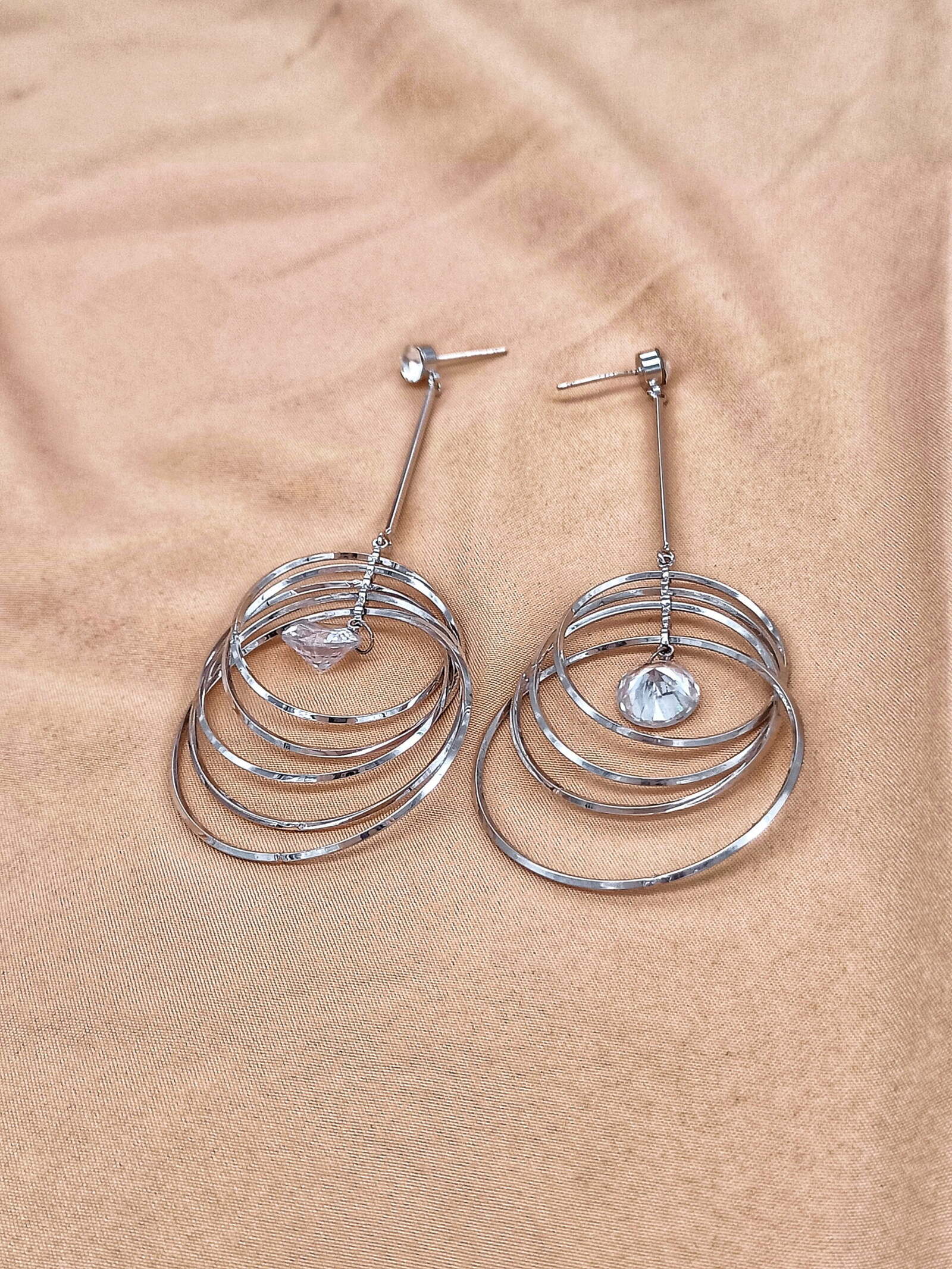 tinywow_1000071205-01_48015840