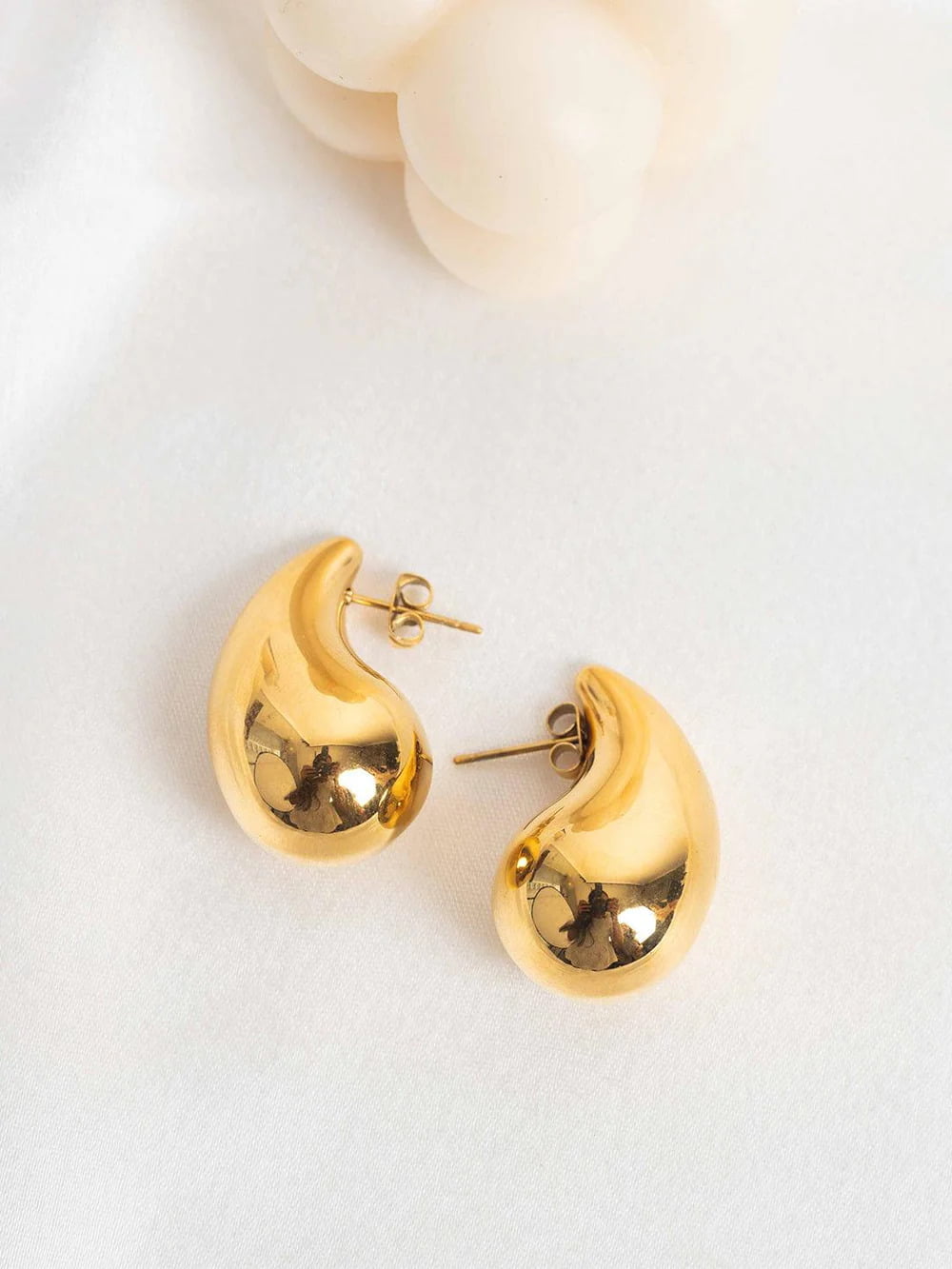 tinywow_xl-drop-earrings-perfectly-average-1_62326628