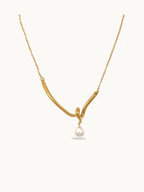 Twisty Pearl Necklace