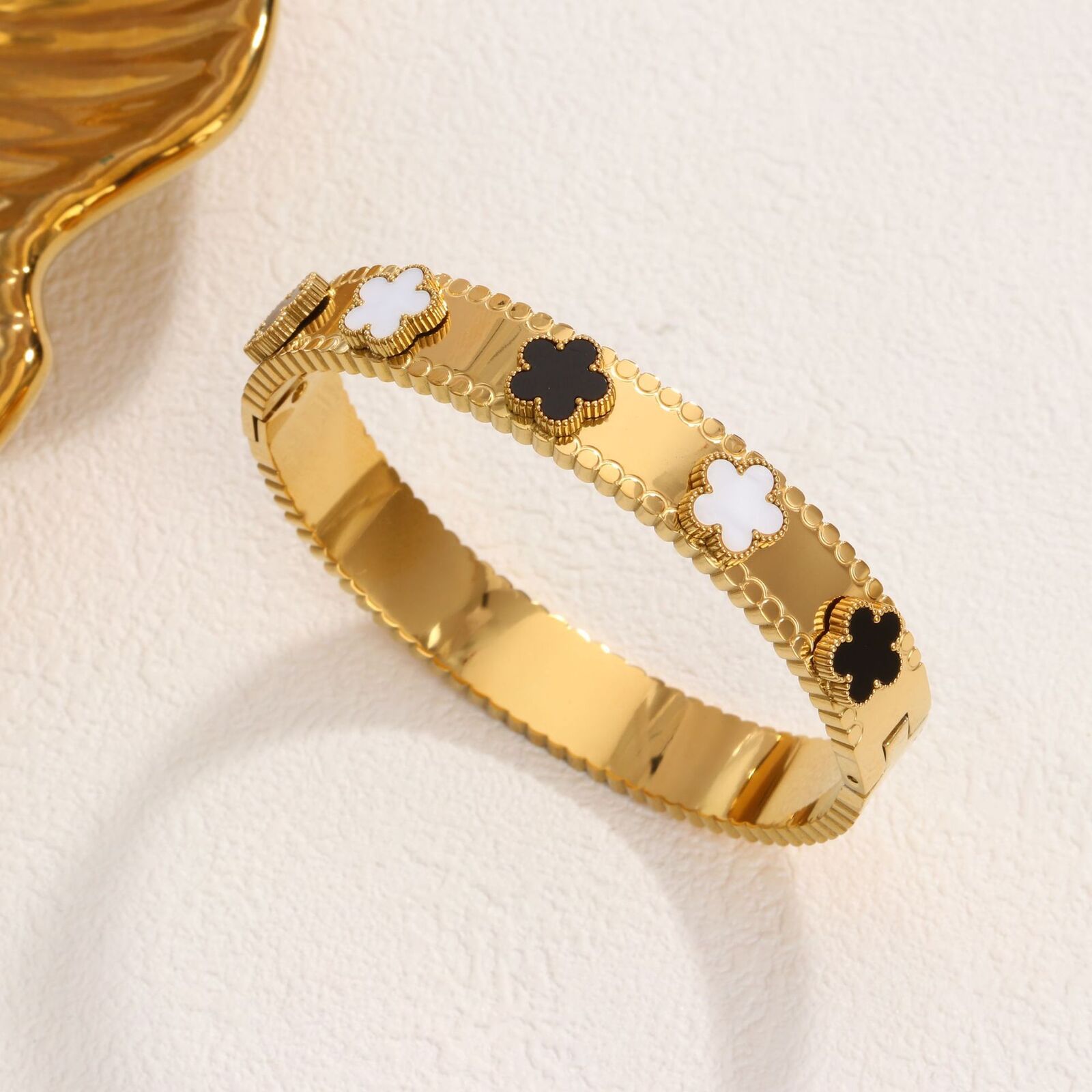 O1CN0109WK9S1cQ6PTeKNik_!!3501603594-0-cib