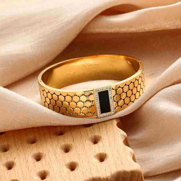 O1CN01ZBz3hn1ReKyUNue87_!!2218205662136-0-cib