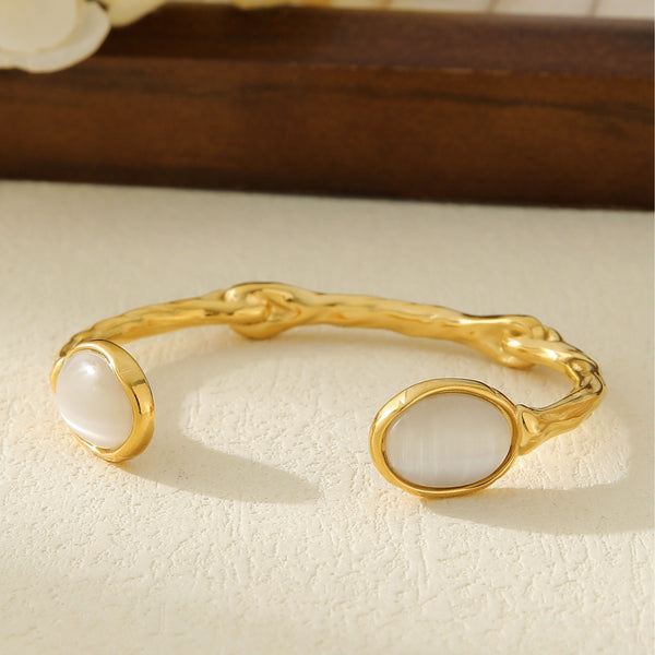 Luxury Stone Cuff Bracelet (white)