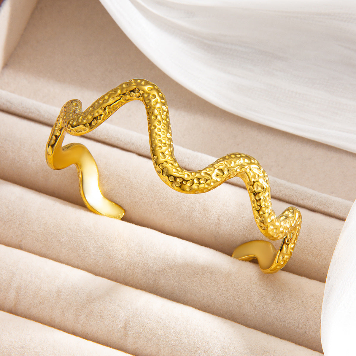 O1CN01ddsSlu1EFWaehxcPX_!!2208575610322-0-cib