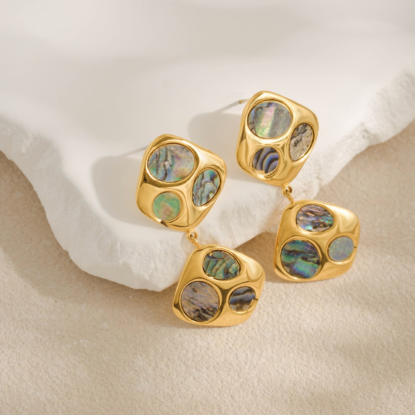 O1CN01Ad3Ysn2BEClXdlofn_!!2219558468306-0-cib