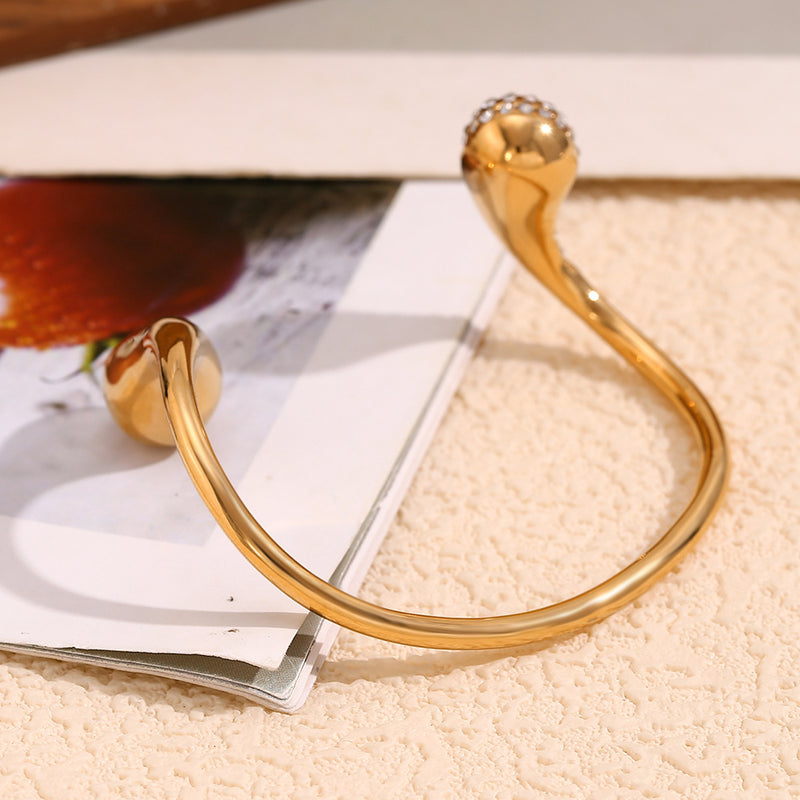 Twisty Affair Bracelet