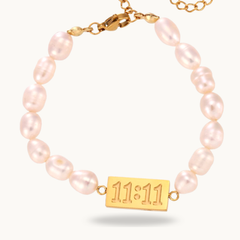 11:11 White Pearl Chain Bracelet