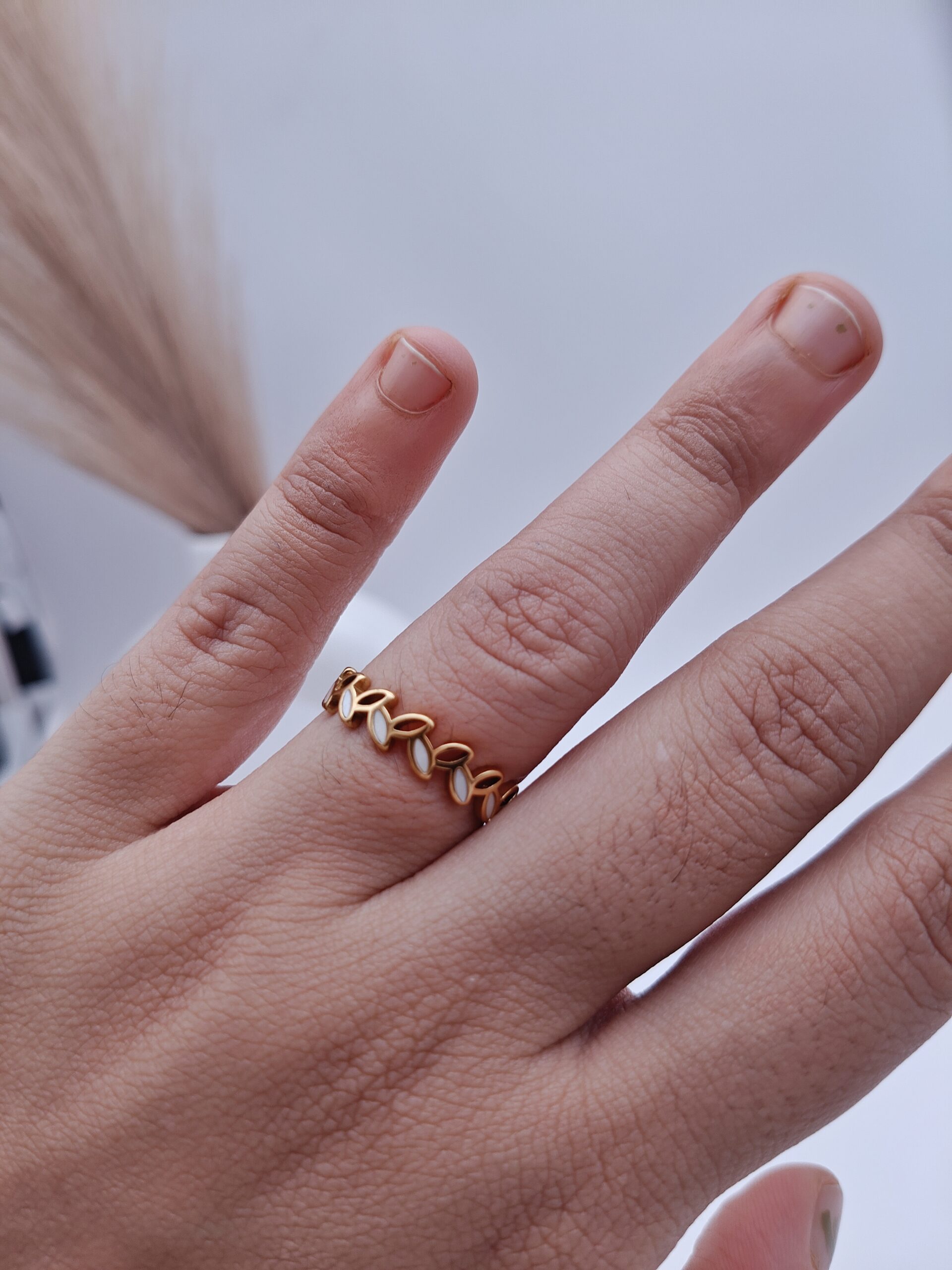 Leaf Twig Ring - Image 3